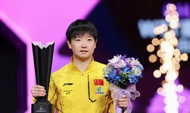 开云体育官网-合作19个女单冠军，作为孙颖莎主管教练，邱贻可1年收入有多少？|体育局|国乒|奥运会|四川体育局|四川_新浪体育_新浪新闻